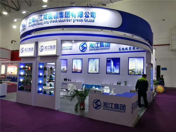 煤礦護(hù)盾式掘錨機液壓泵進(jìn)出口處配套NG型橡膠接頭“新知識”